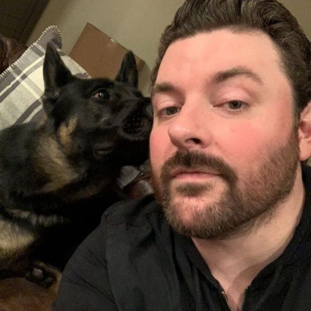 CHRIS YOUNG