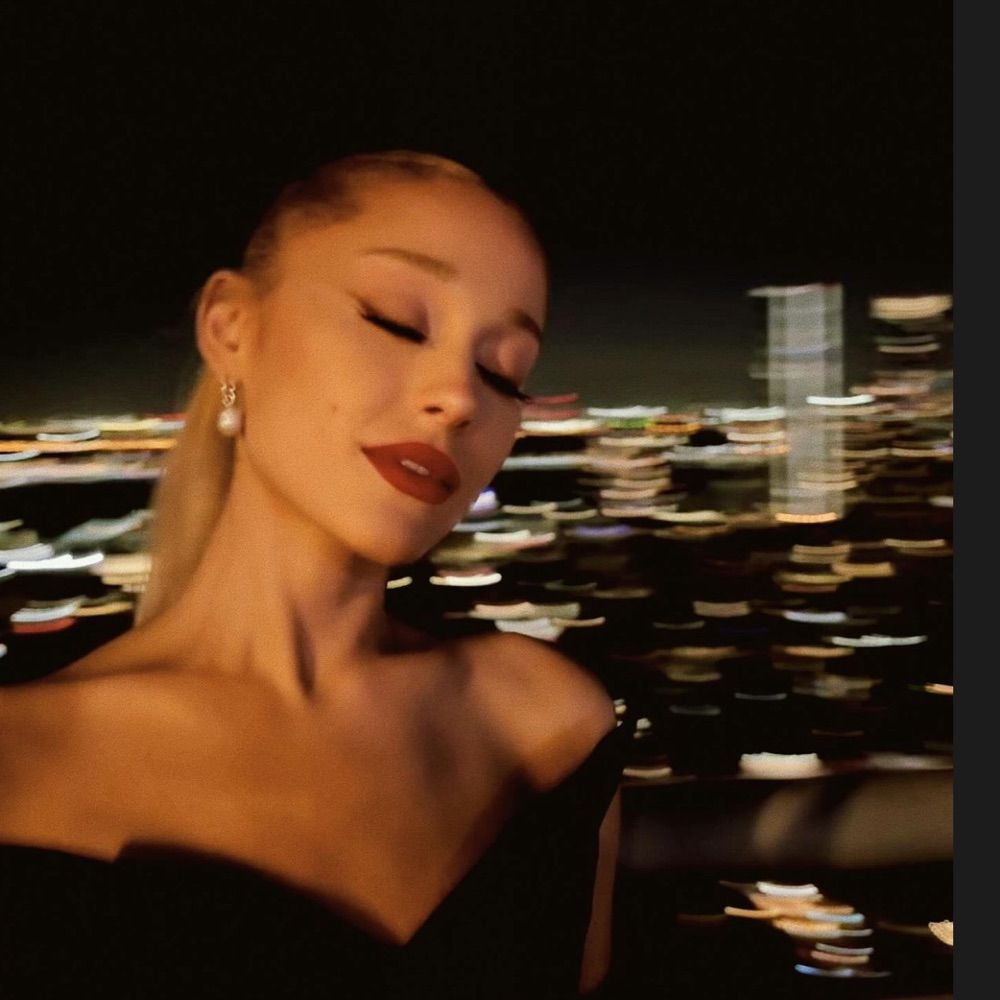.💋