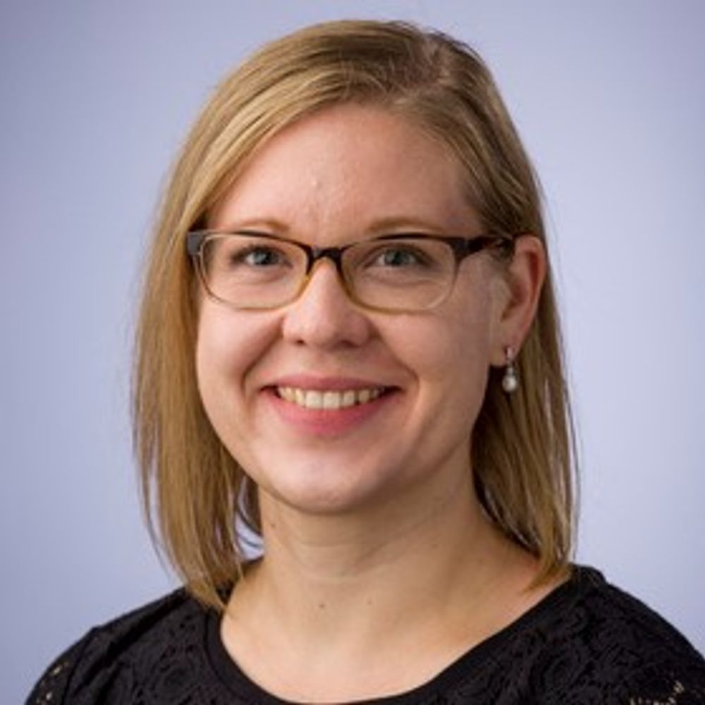 Elizabeth Gulleen, MD