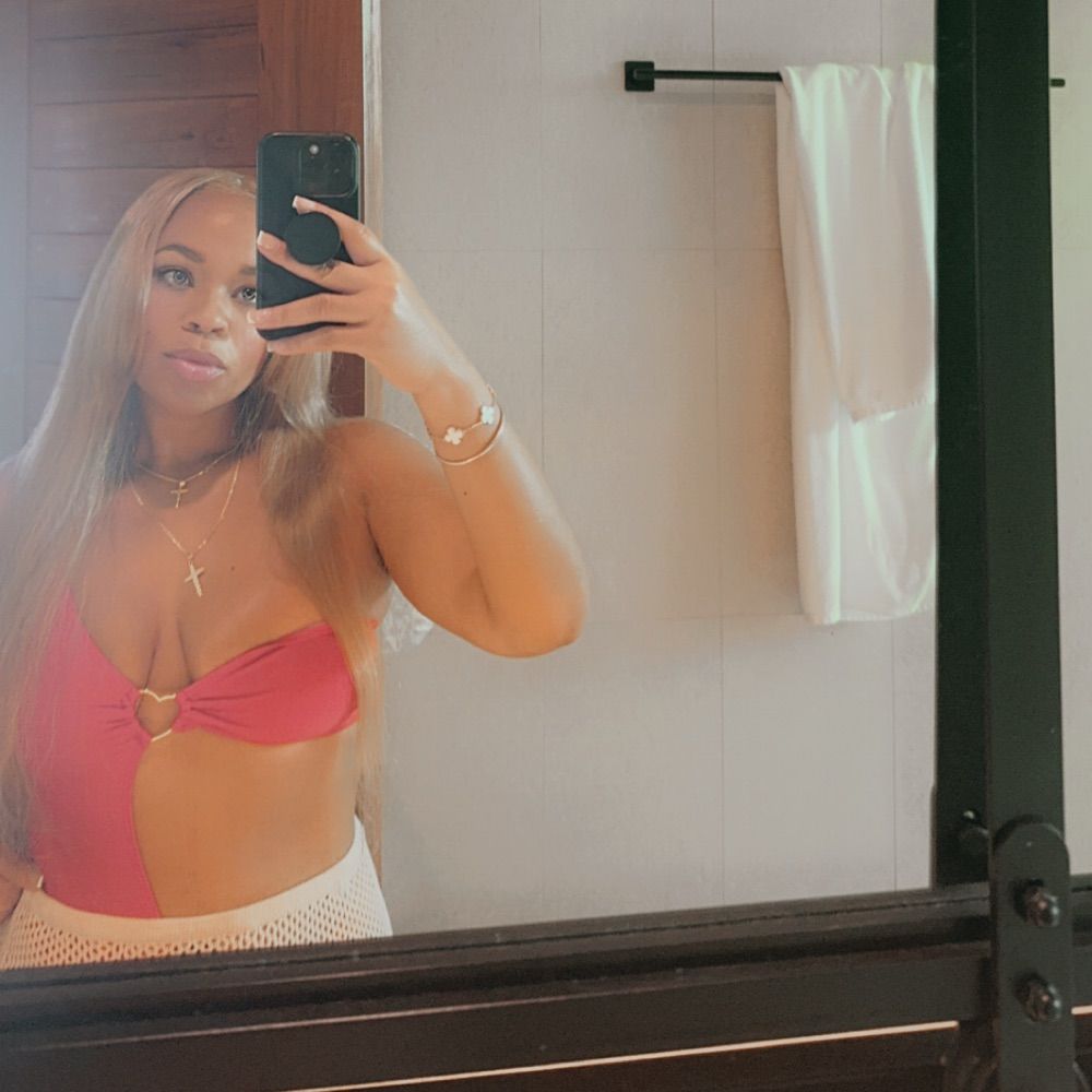 Nia-Melanie