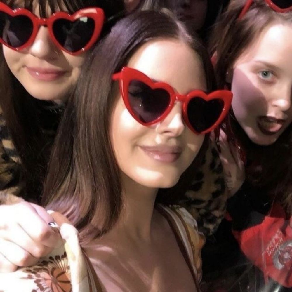 💋