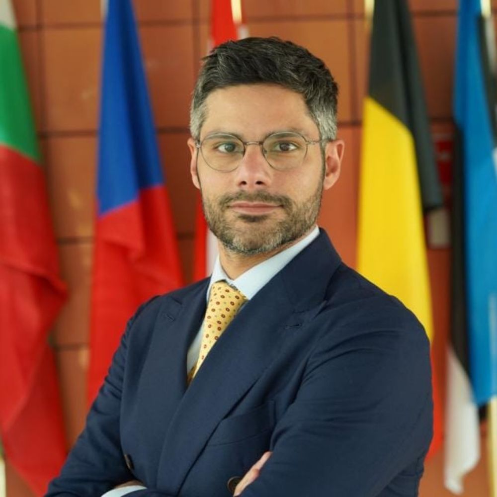 Matteo Albania