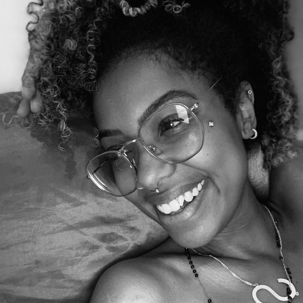 Shirley Carla 
