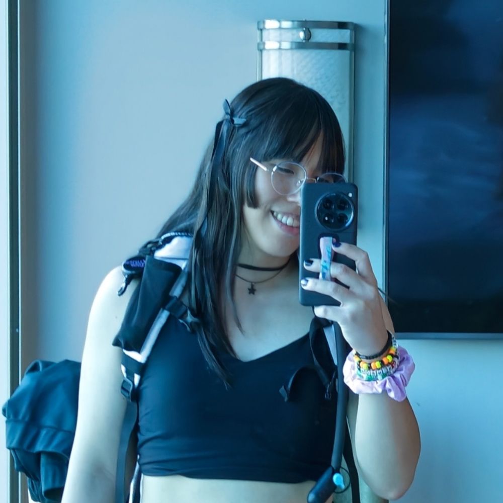 Vi