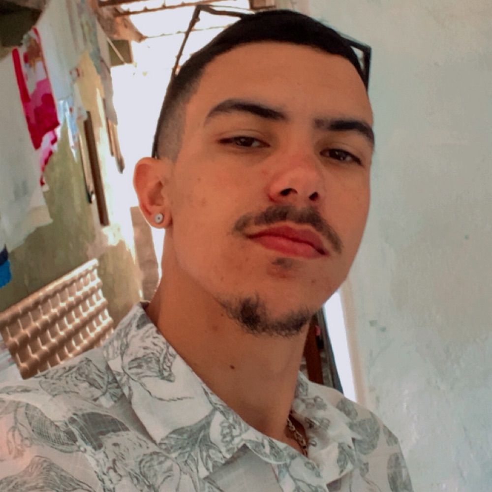 Leal 𓆏