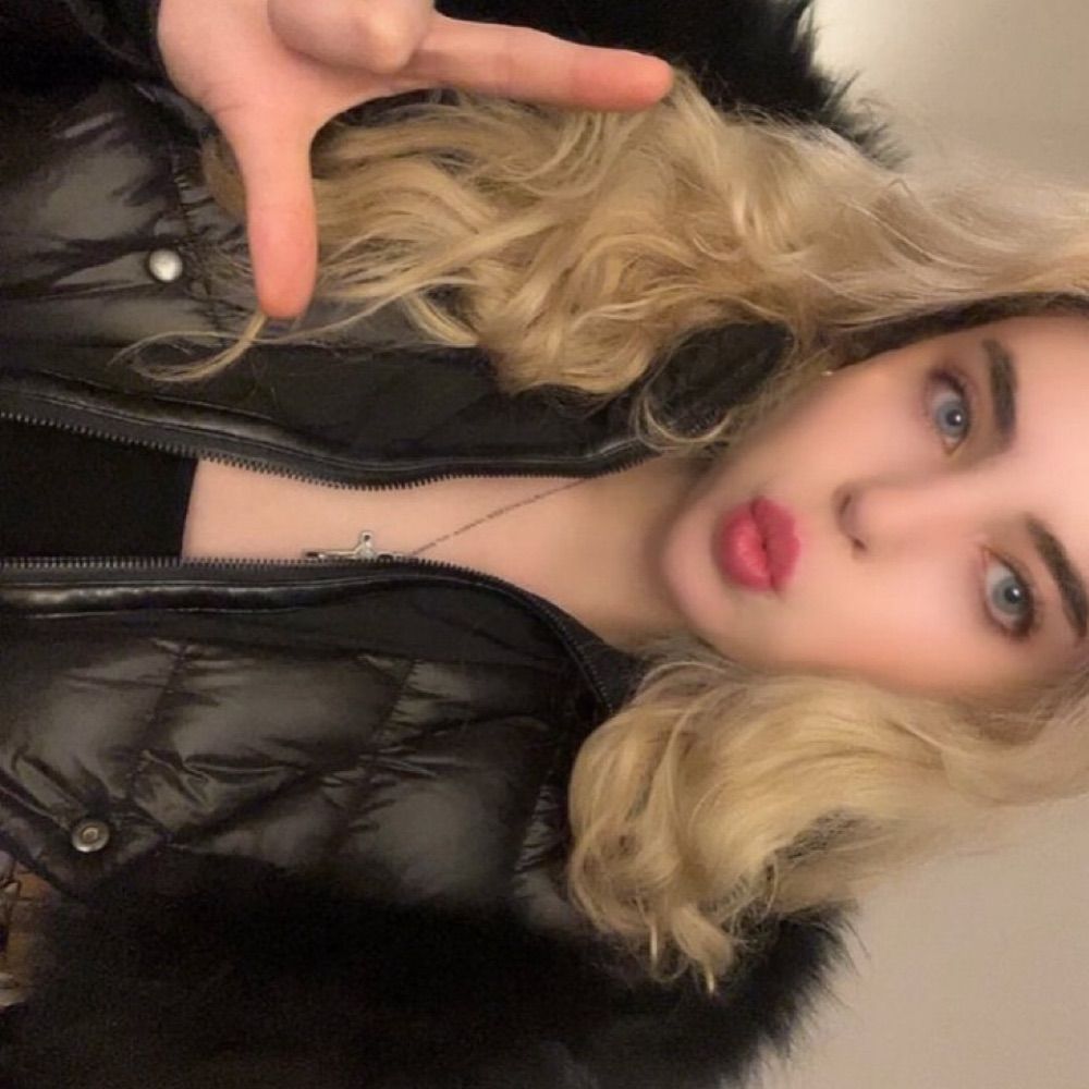 emilie 💋 findom