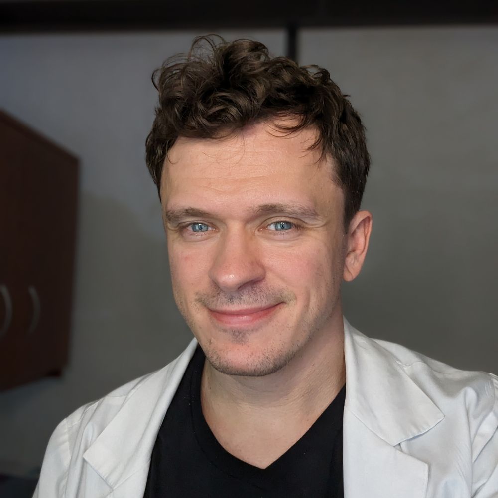 Kos Kovtun, MD