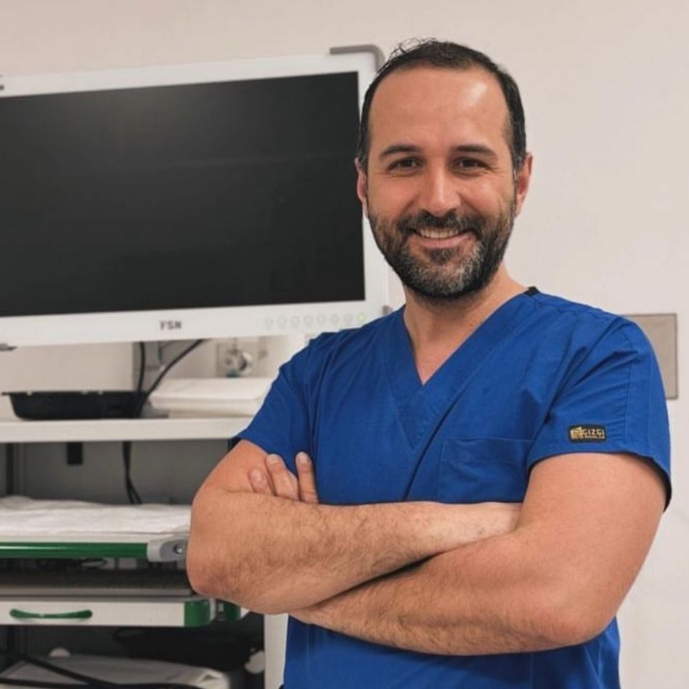 Dr Richard Bryan Ahmet 