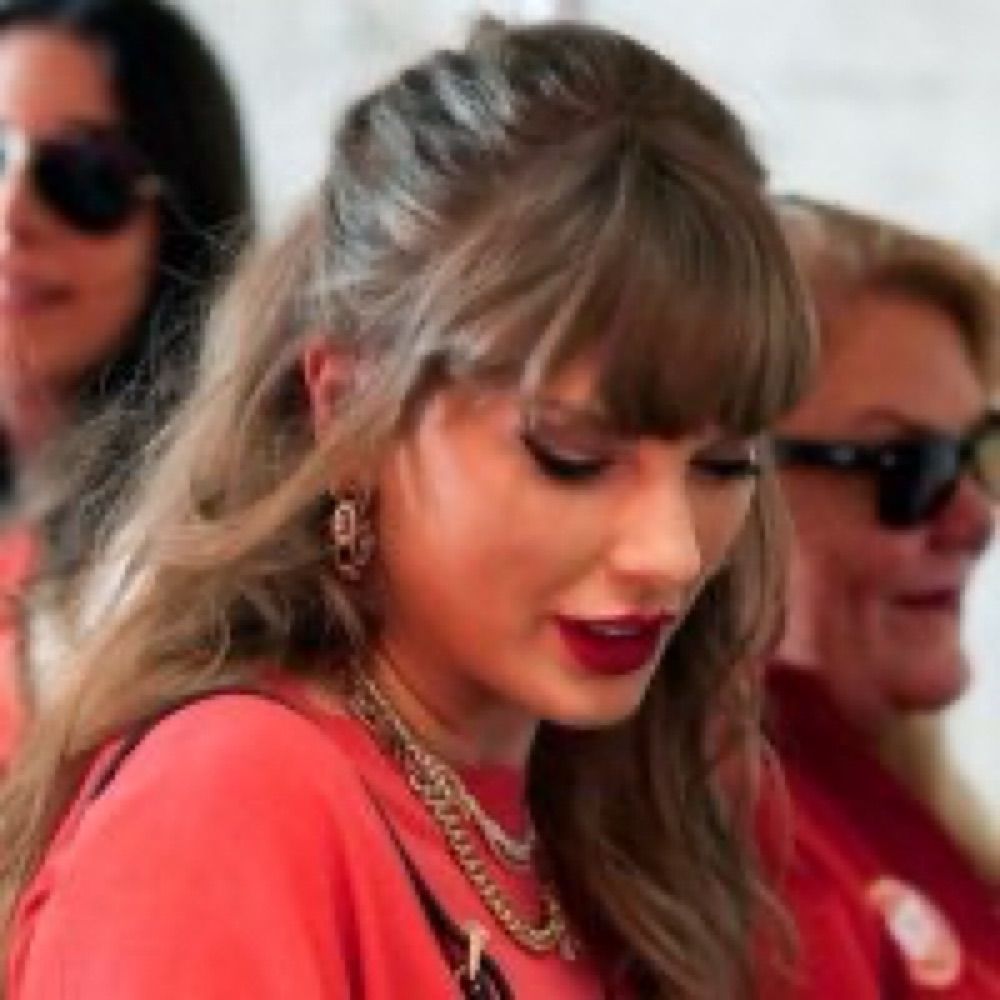 kourtney | seen taylor 