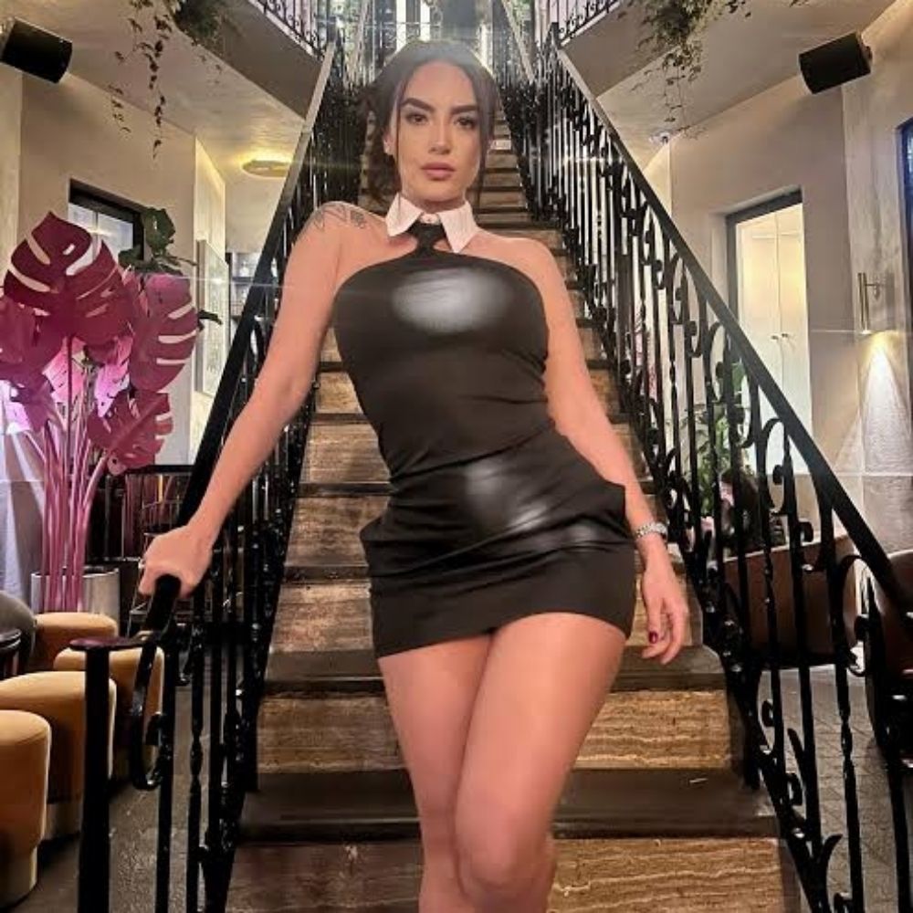 Tony Rose (Mistress Rose)