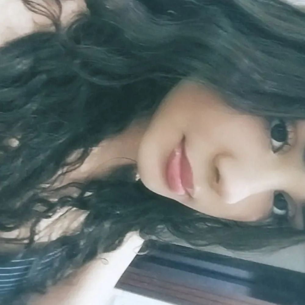 manuela 🎗