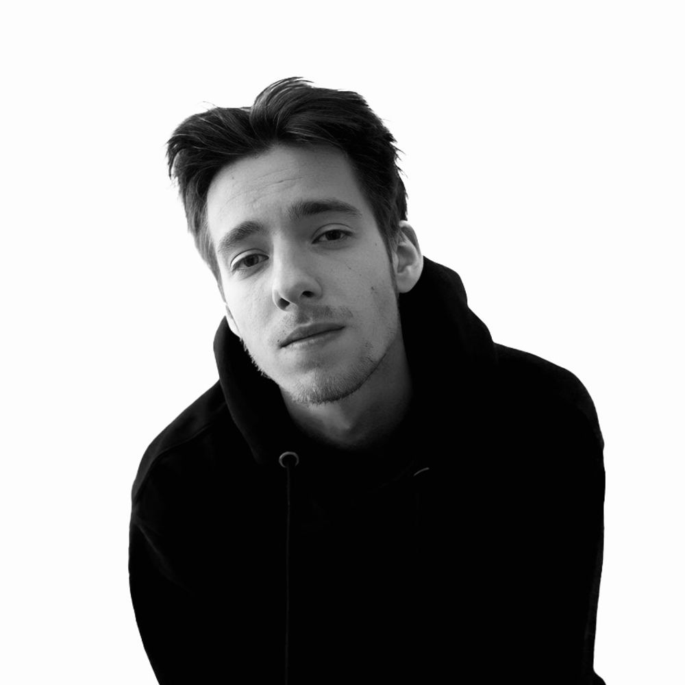 DOMINIK