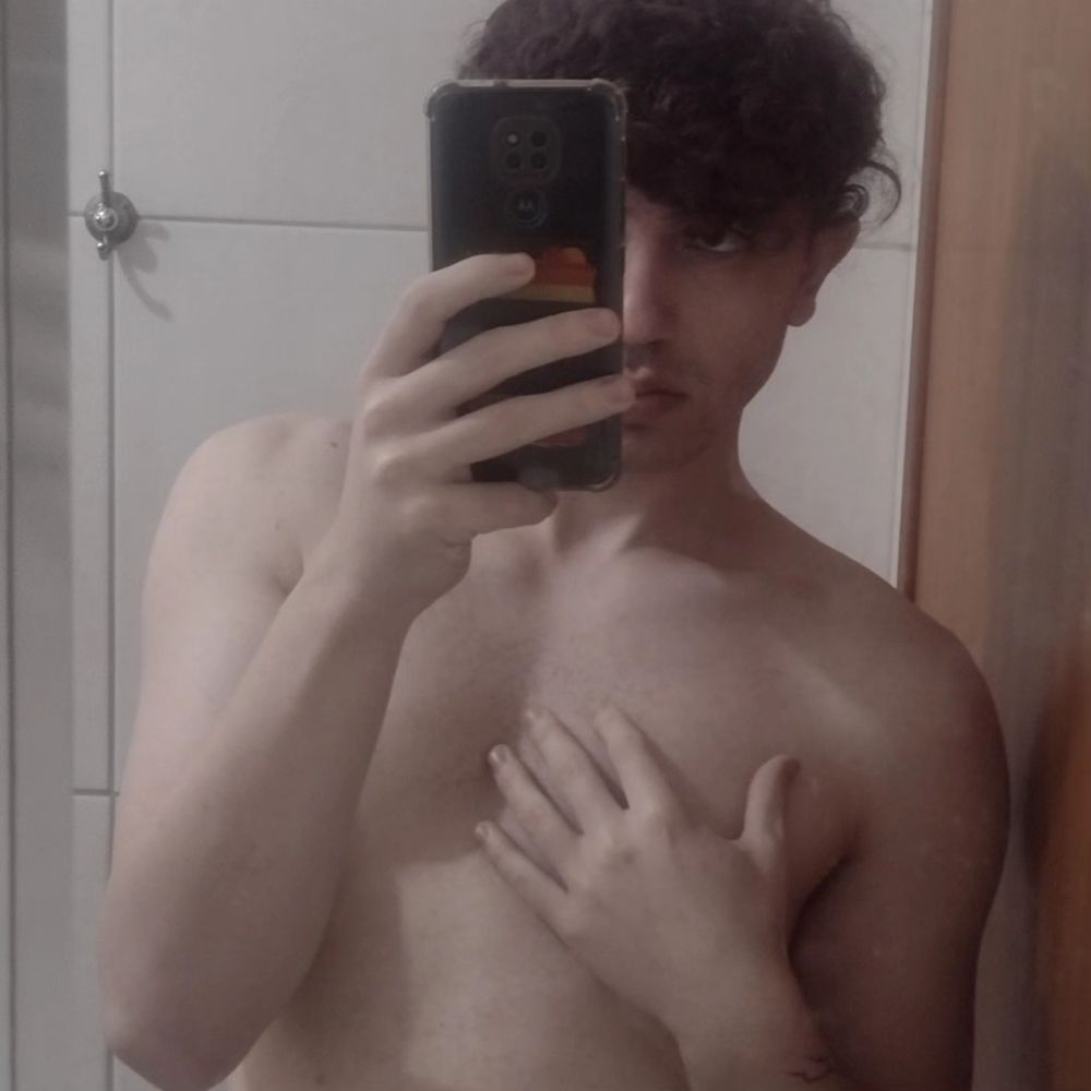 Um Theus
