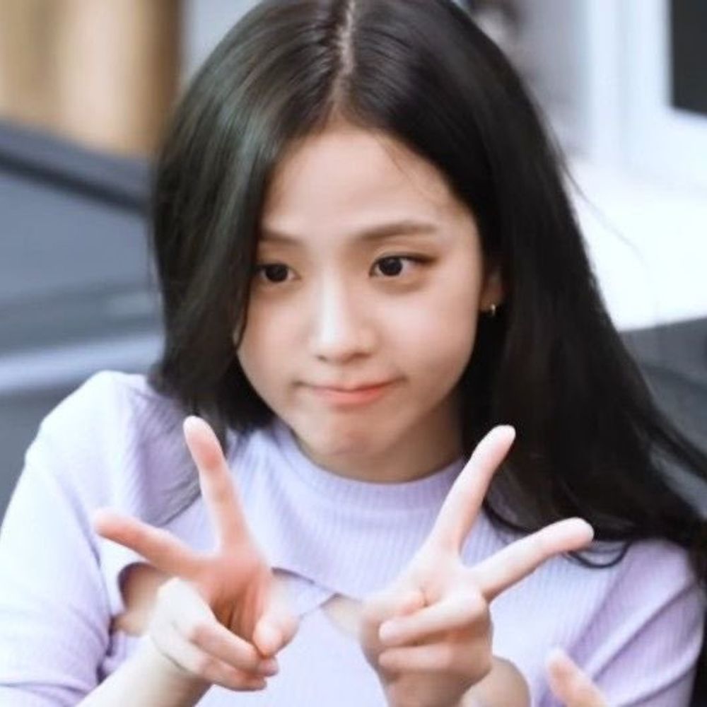 Jisoo Kim.