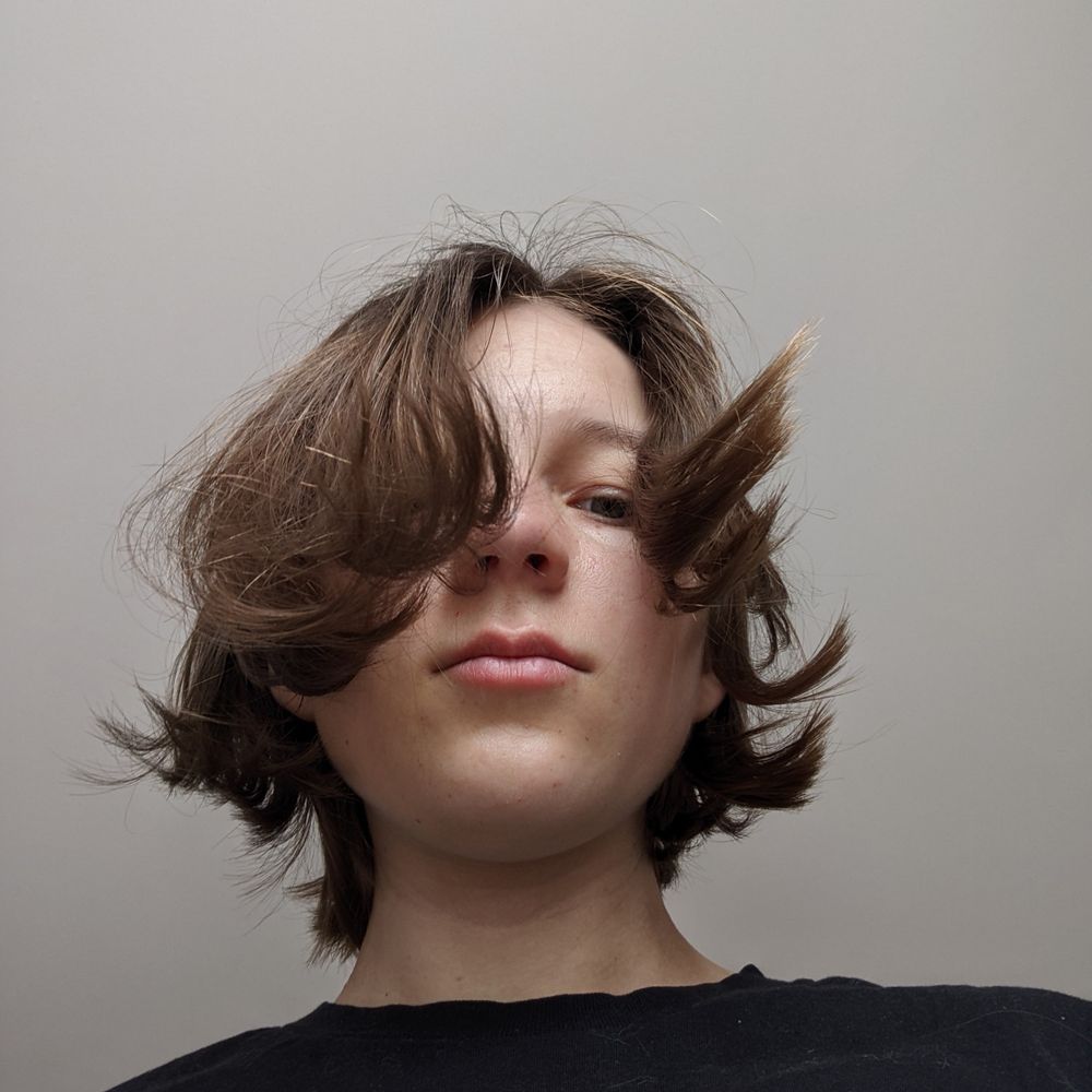 край неба палає