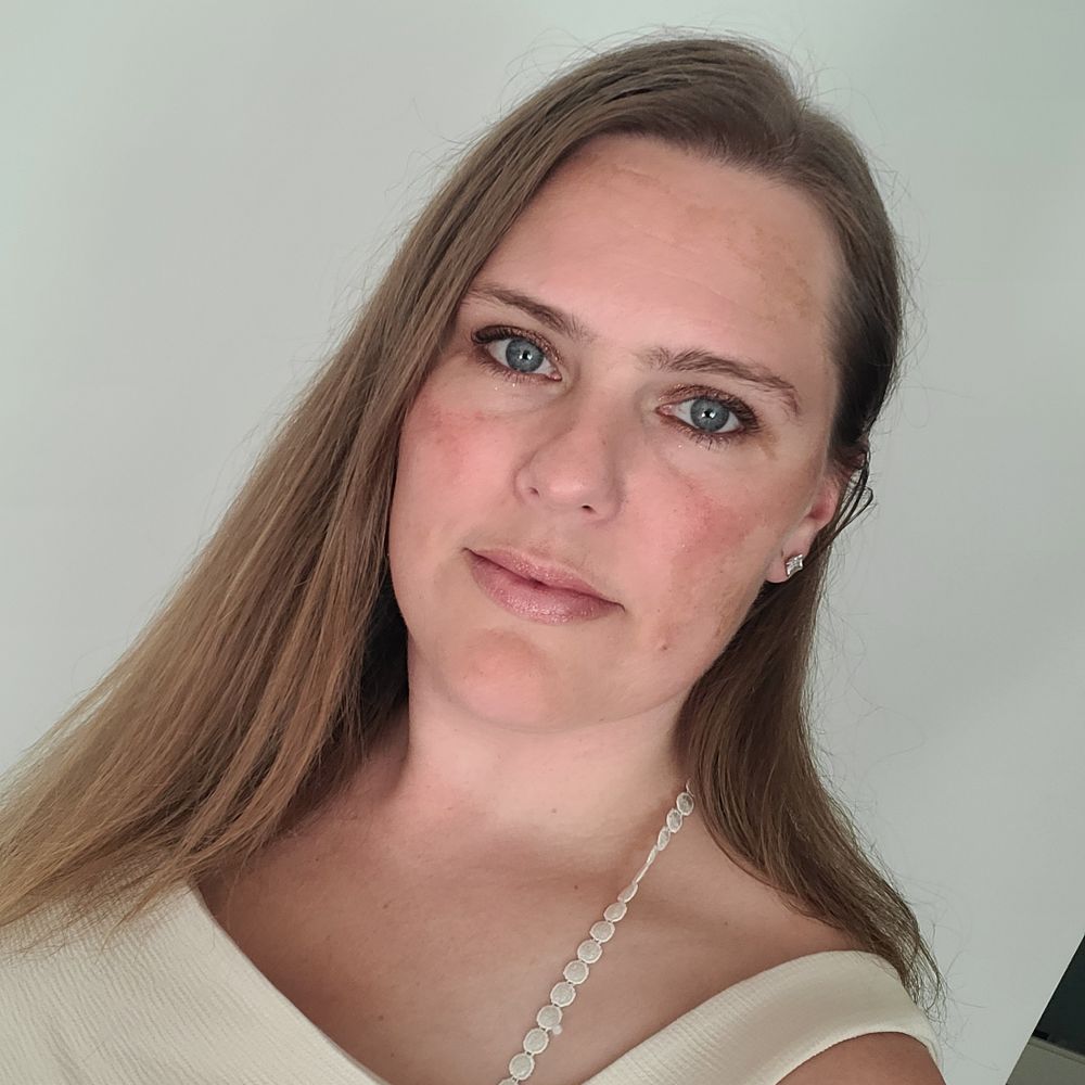 Debbie Dussel 