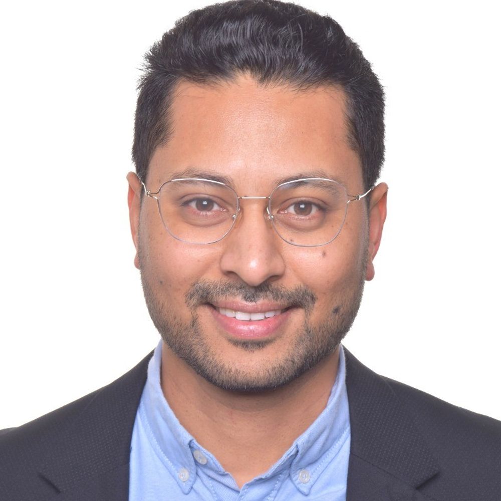 Kaustubh Hakim
