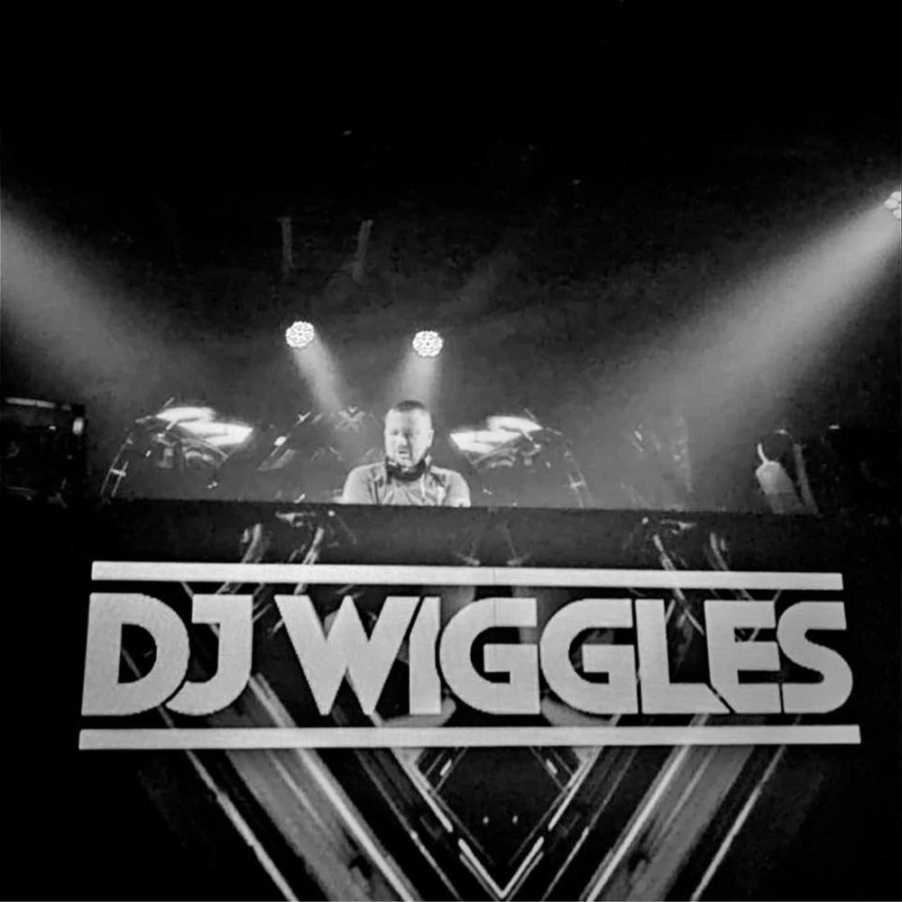 DJ Wiggles (Ernest Ryan)