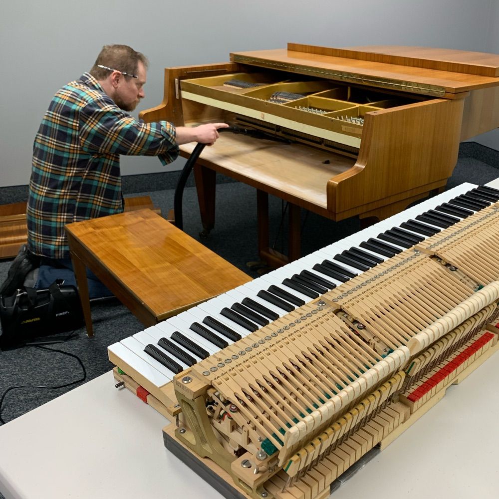 Andrew Kopp Piano Tech (Associate PTG)