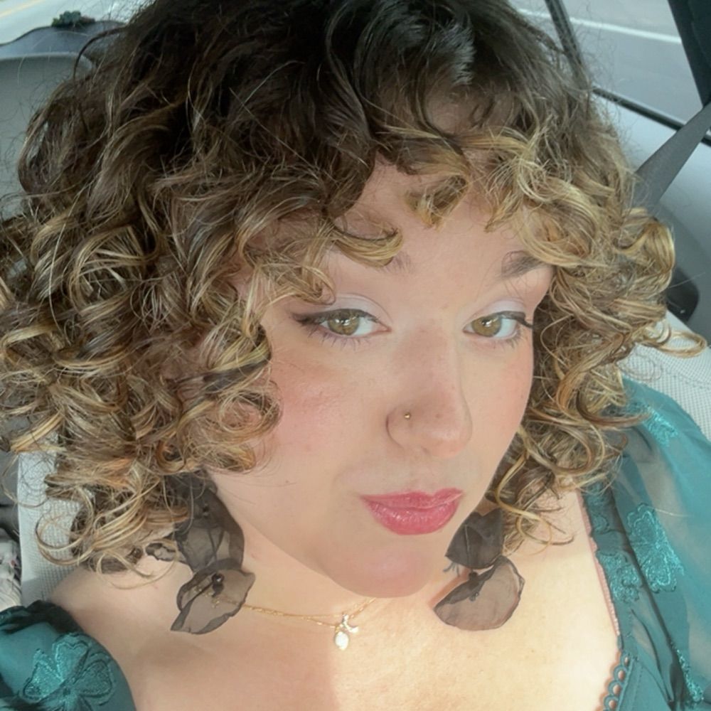 curlycottagewitch
