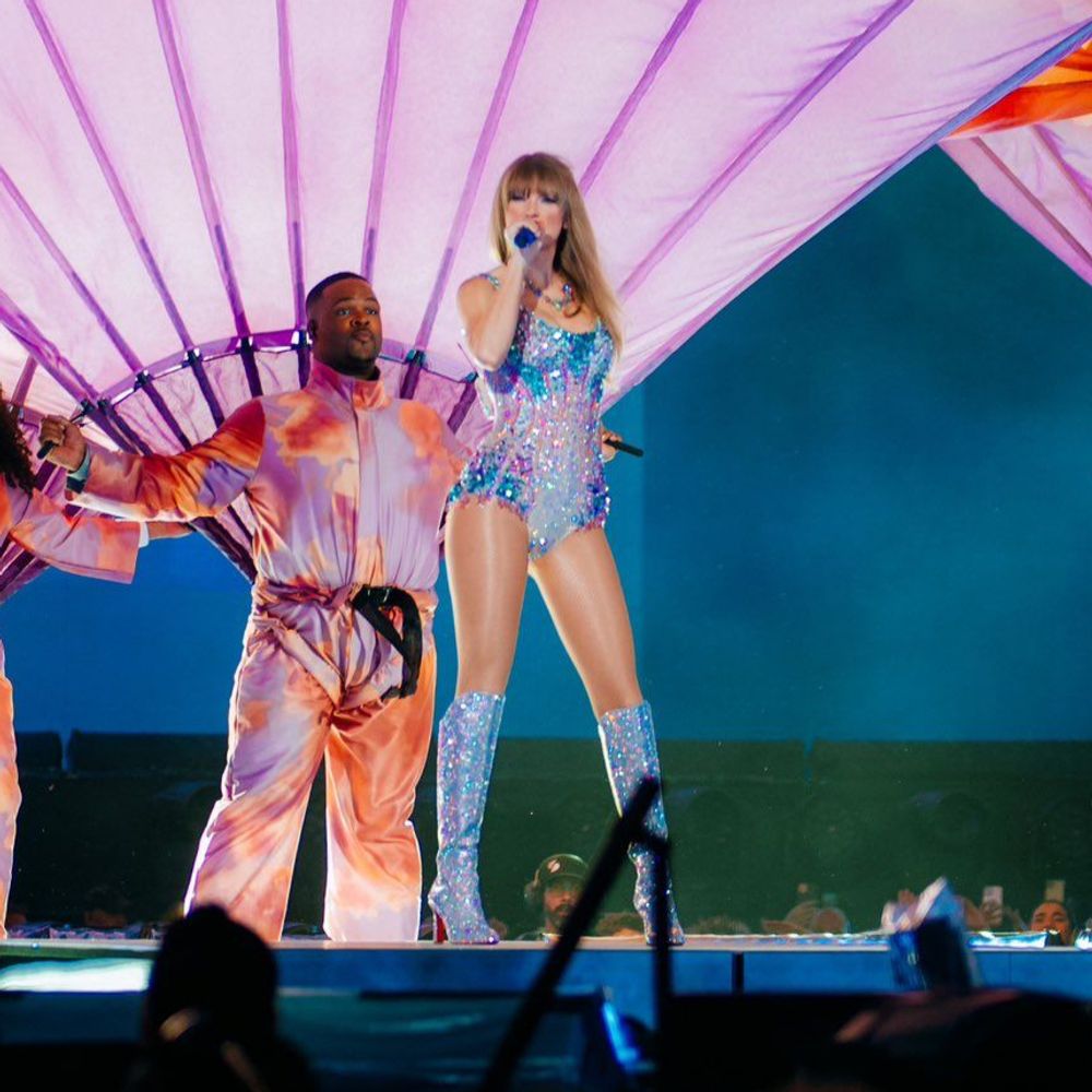 Taylor Swift Updates