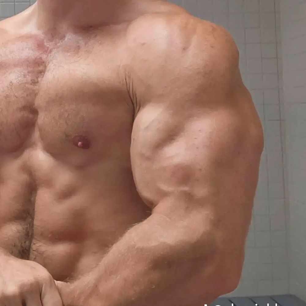 HunksofTiktok