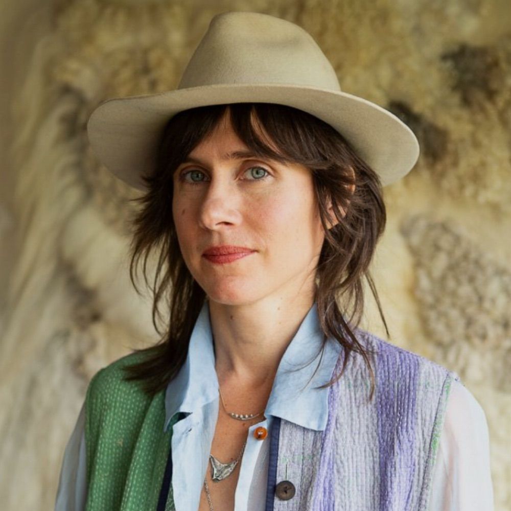 Jess Ludwicki / Love Lamb