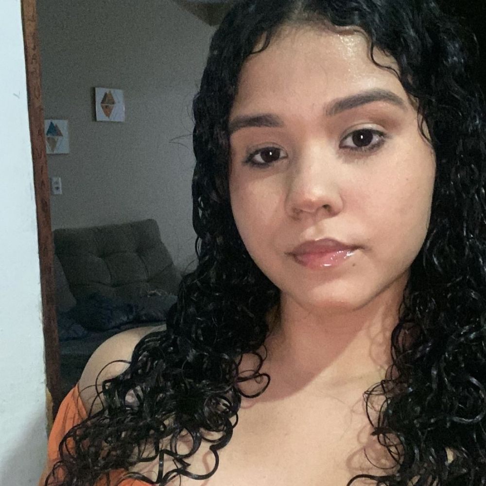 Eduarda Araújo 