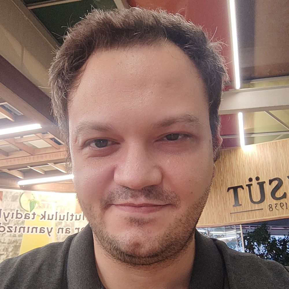 Ekin Sönmez's avatar