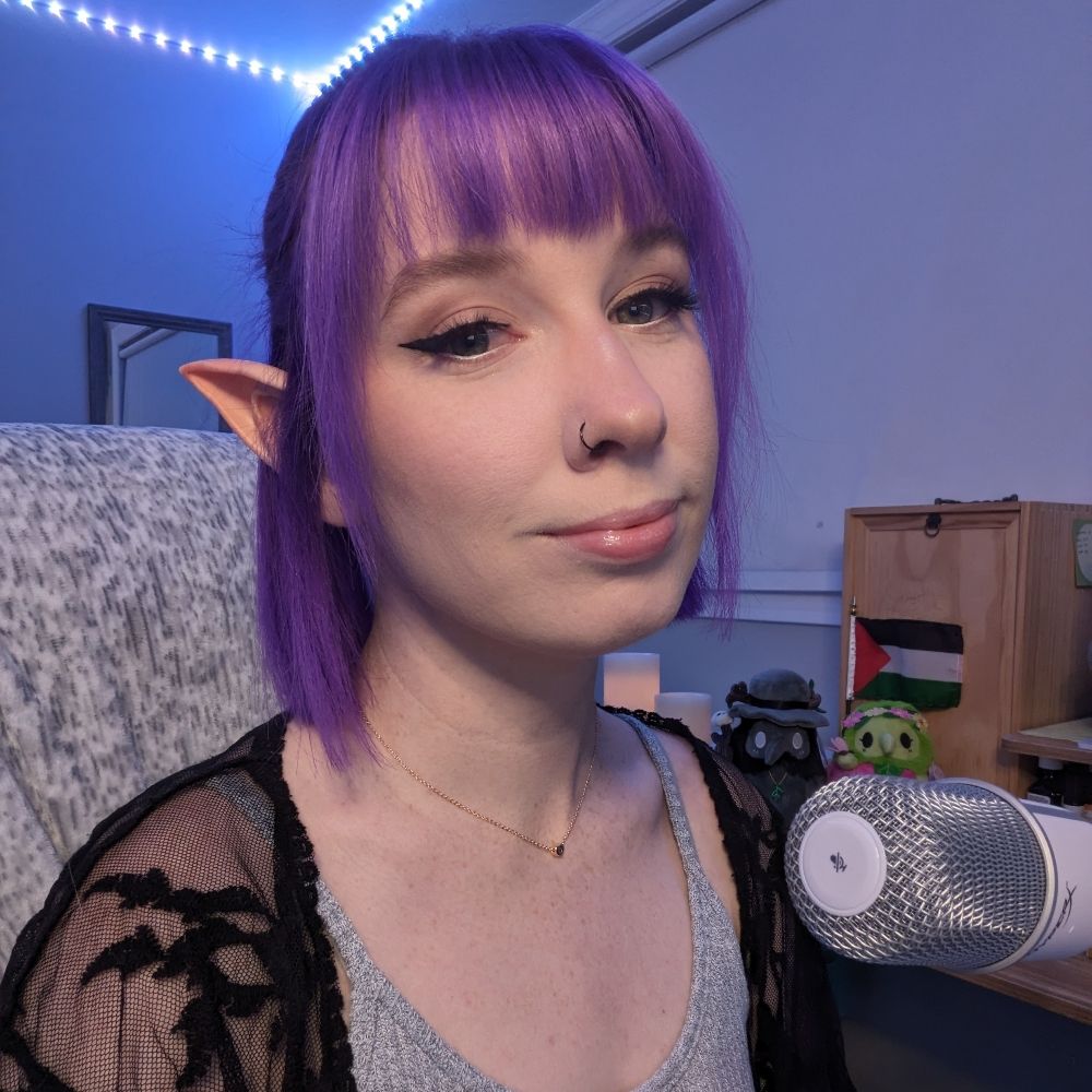 Hermit Queen (she/her)