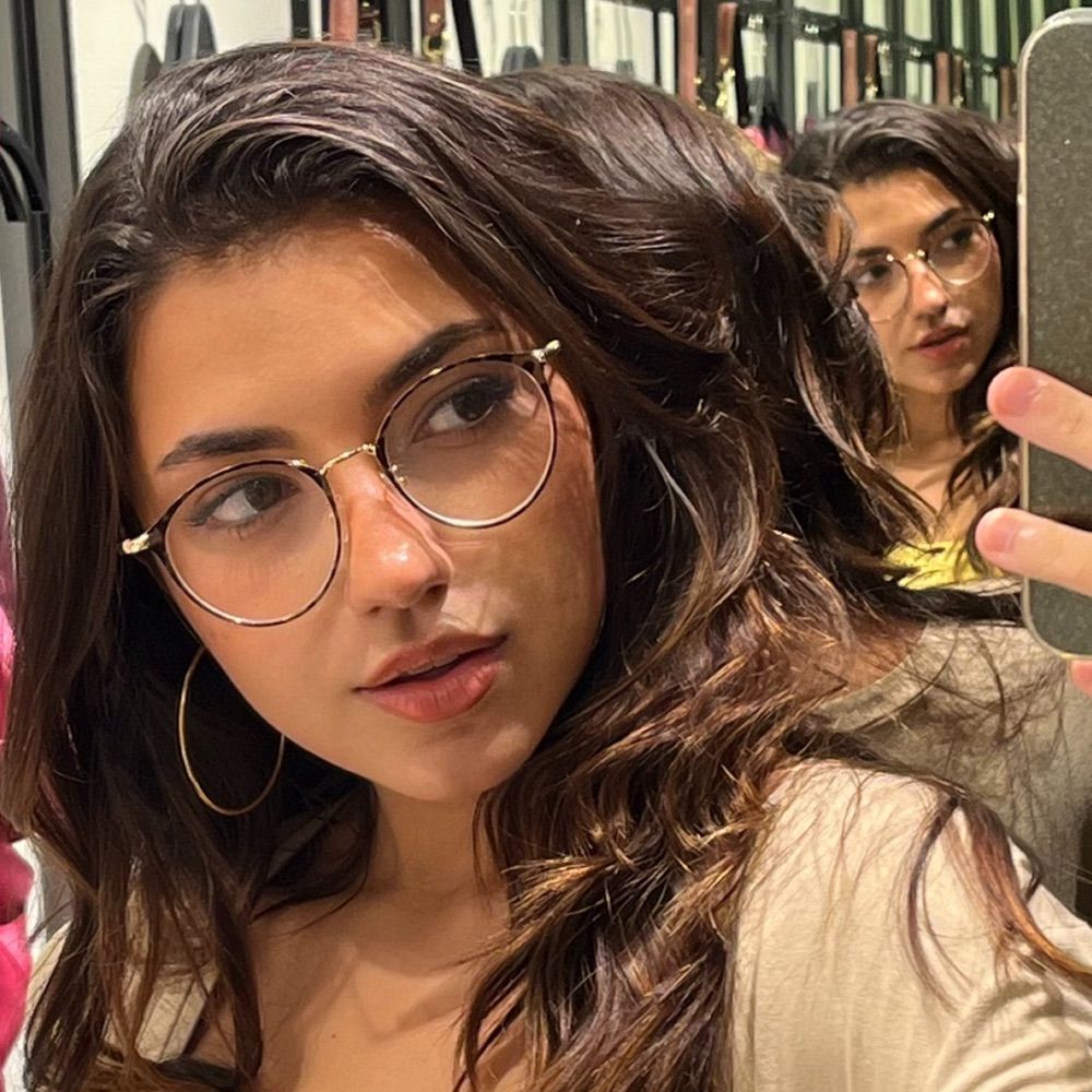 thaís 