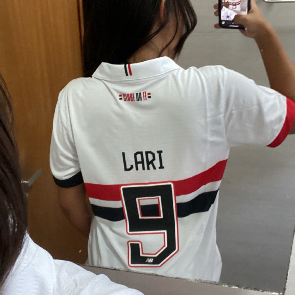  Lariii🇾🇪