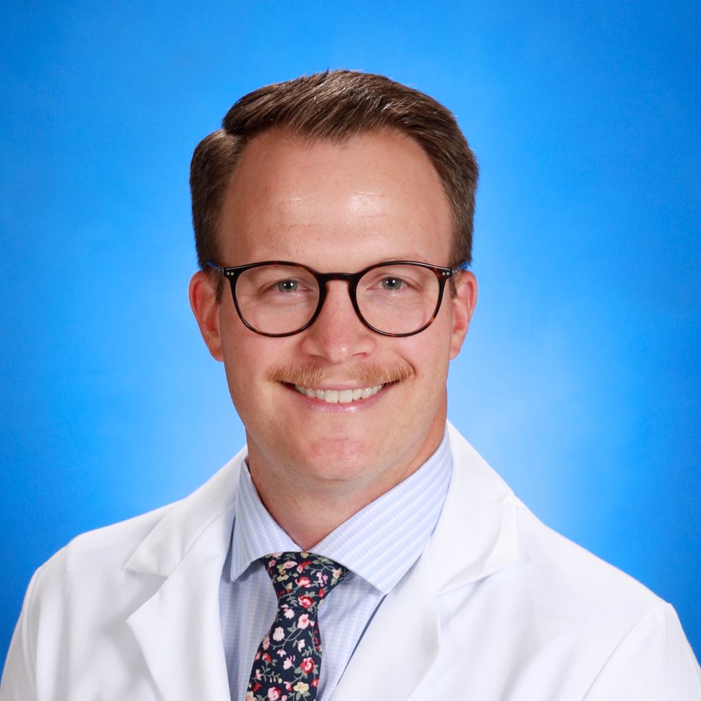 Kyle Warren MD