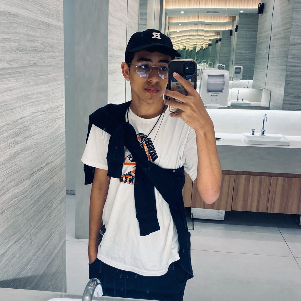 Ryan lindo