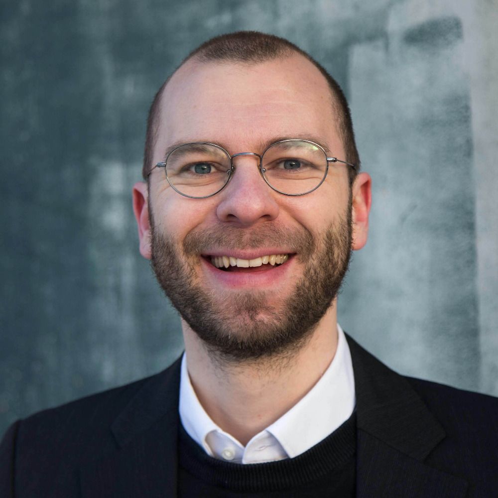 Tim J. Hartung