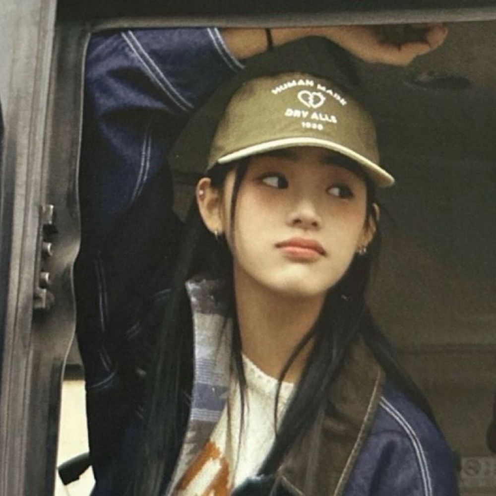 Lili 𝜗𝜚˚⋆