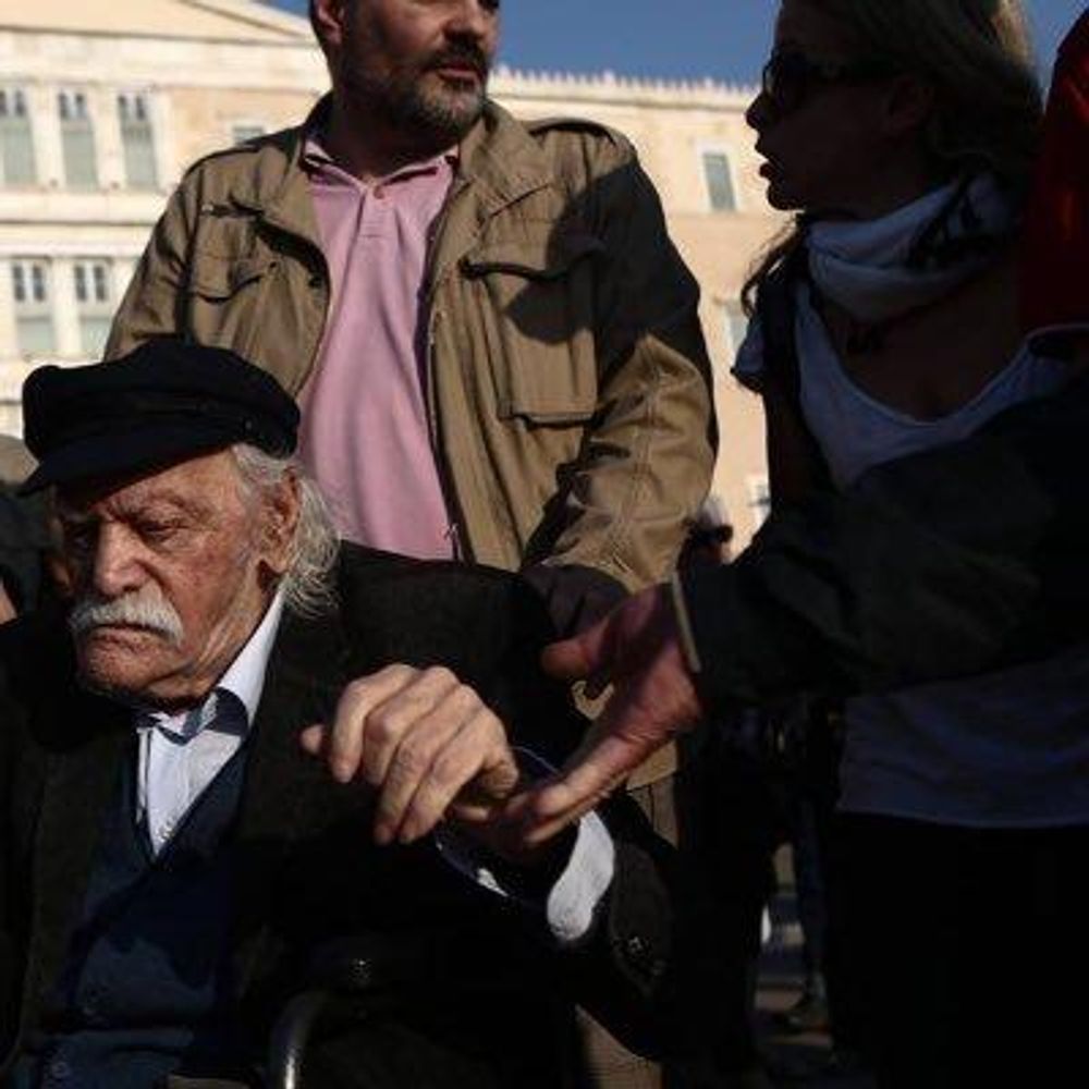 Ναταλί Γλέζου الانتفاضة سوف تنتصر