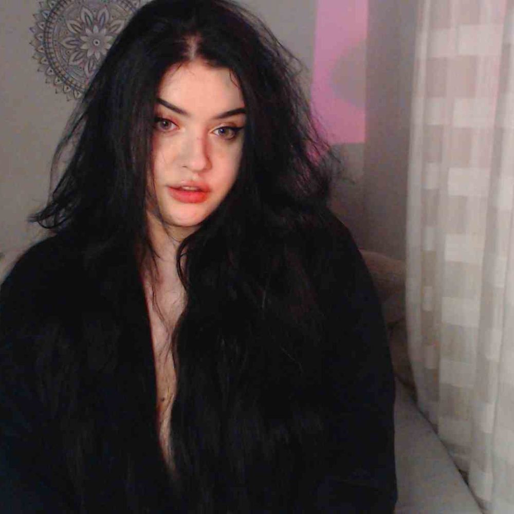 effy_peach