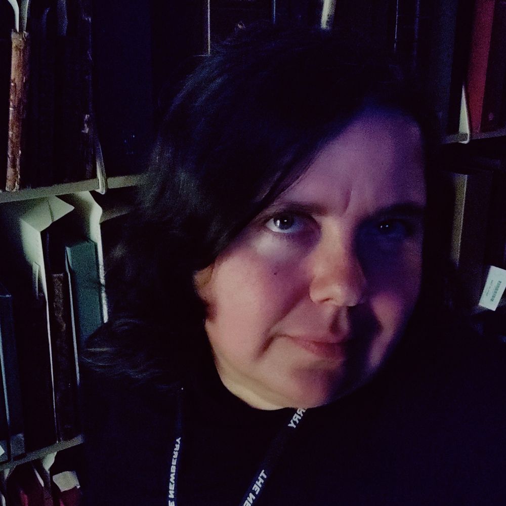 Suzanne Karr Schmidt's avatar