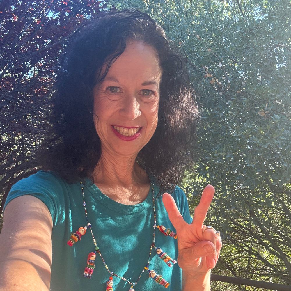 i-michelle.bsky.social profile picture