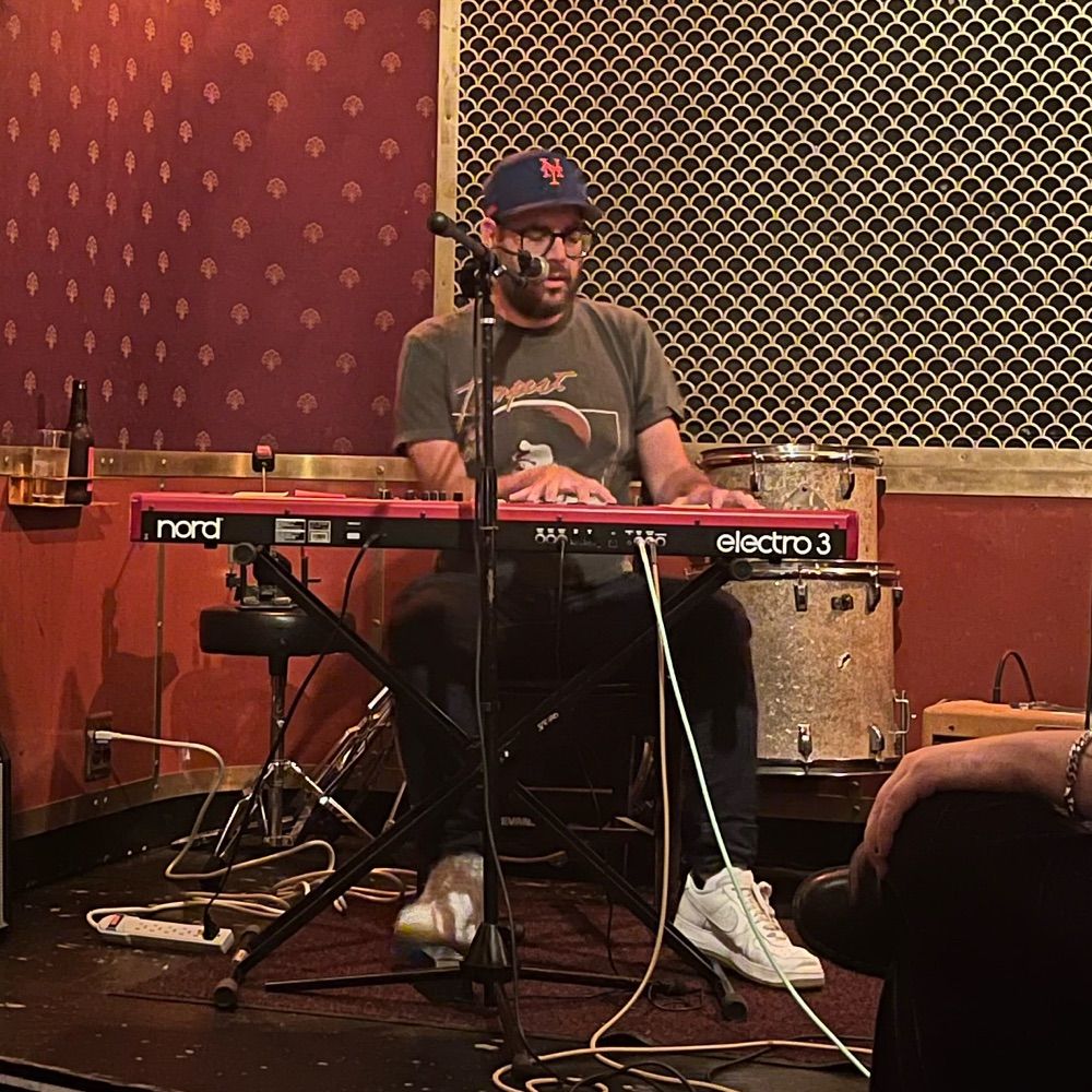 Andrew Marzoni