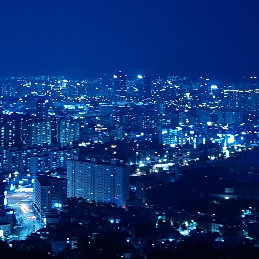 シアン