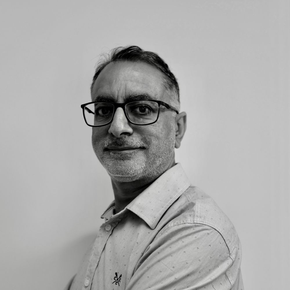 Farouq Taj (M0PPQ)
