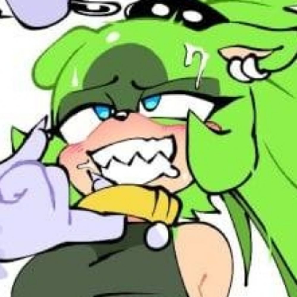 ☆ Sԋσƈƙιɳɠ Ⴆҽαυƚყ
 ☆