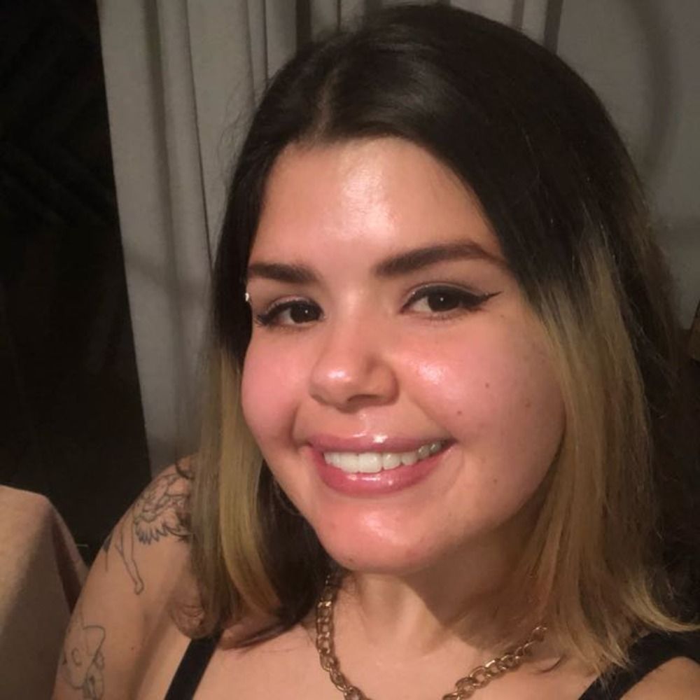 voce tem algum lhanche para mim comer