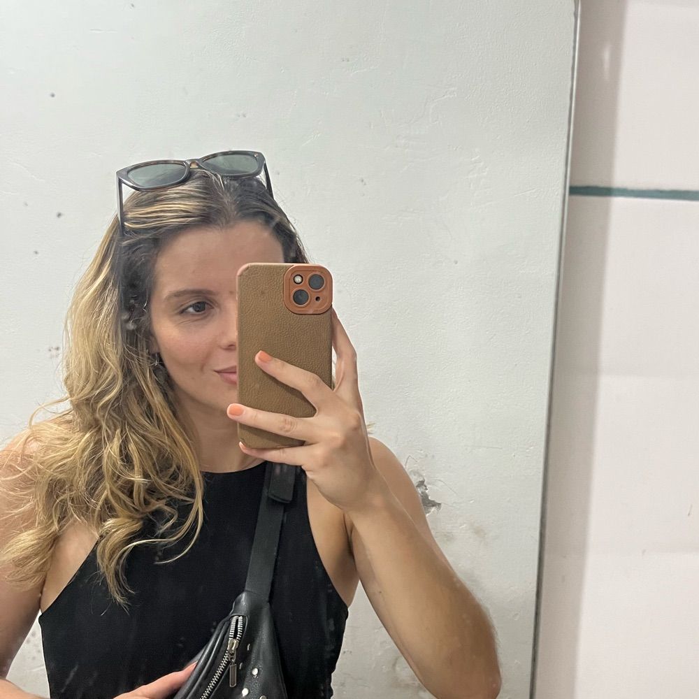 menina meio desbocada