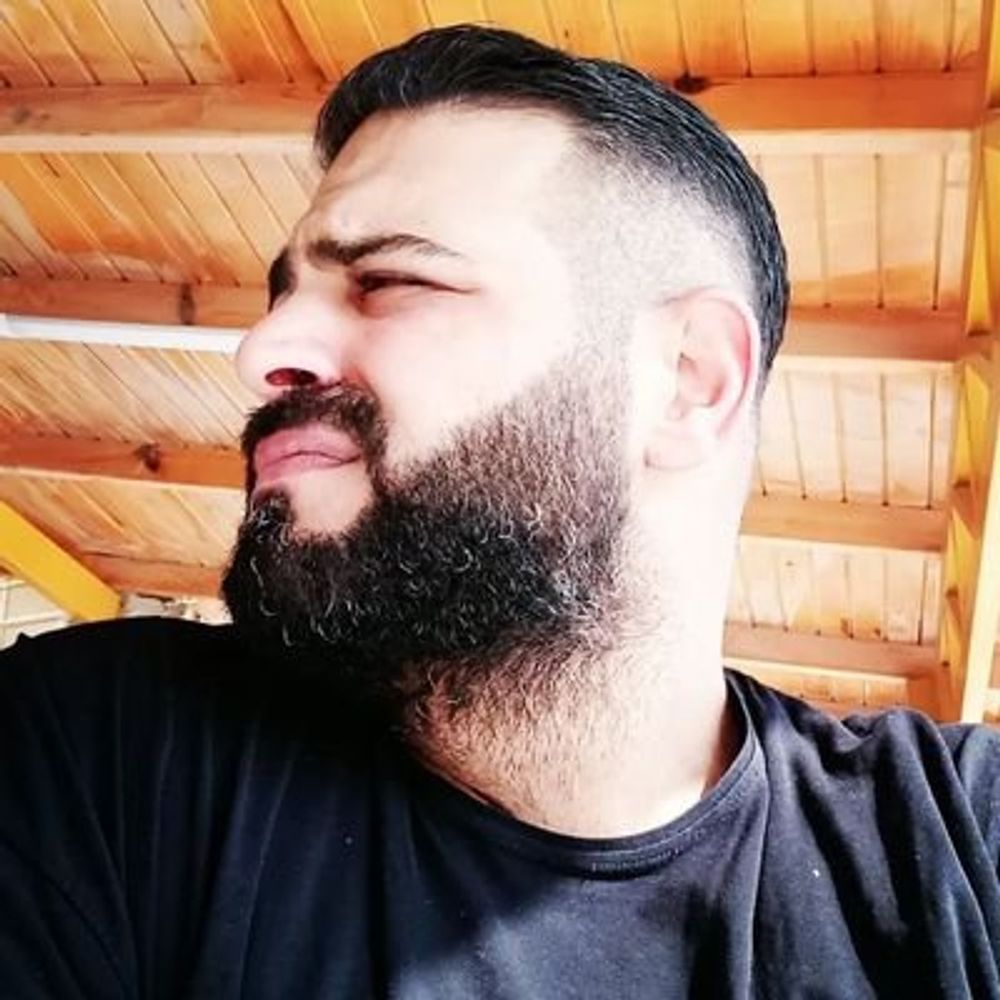 Ş𝓮𝓫𝓫_ı𝓵 𝓔𝓼𝓶𝓮𝓻 𝓑𝓮𝔂 ヅ 🦁