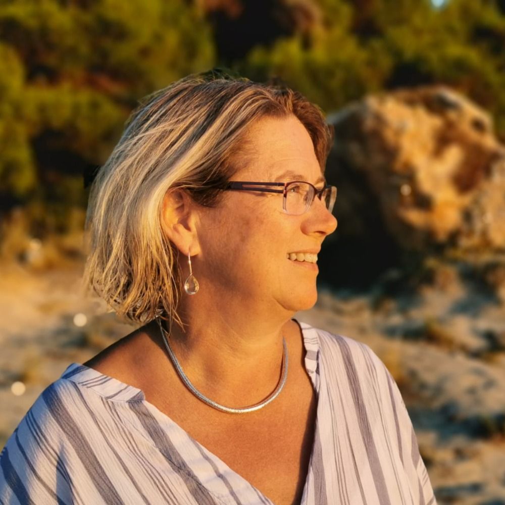 Susi Möbbeck