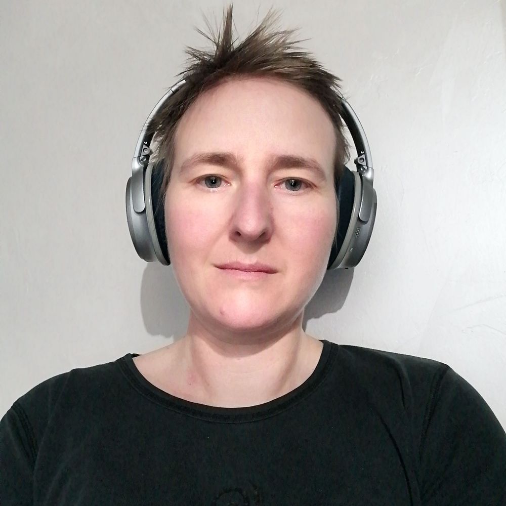 Jess (they/them)