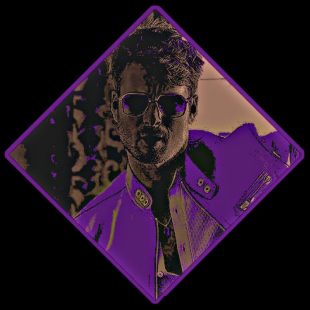 𝐇𝐀𝐖𝐊𝐄𝐘𝐄